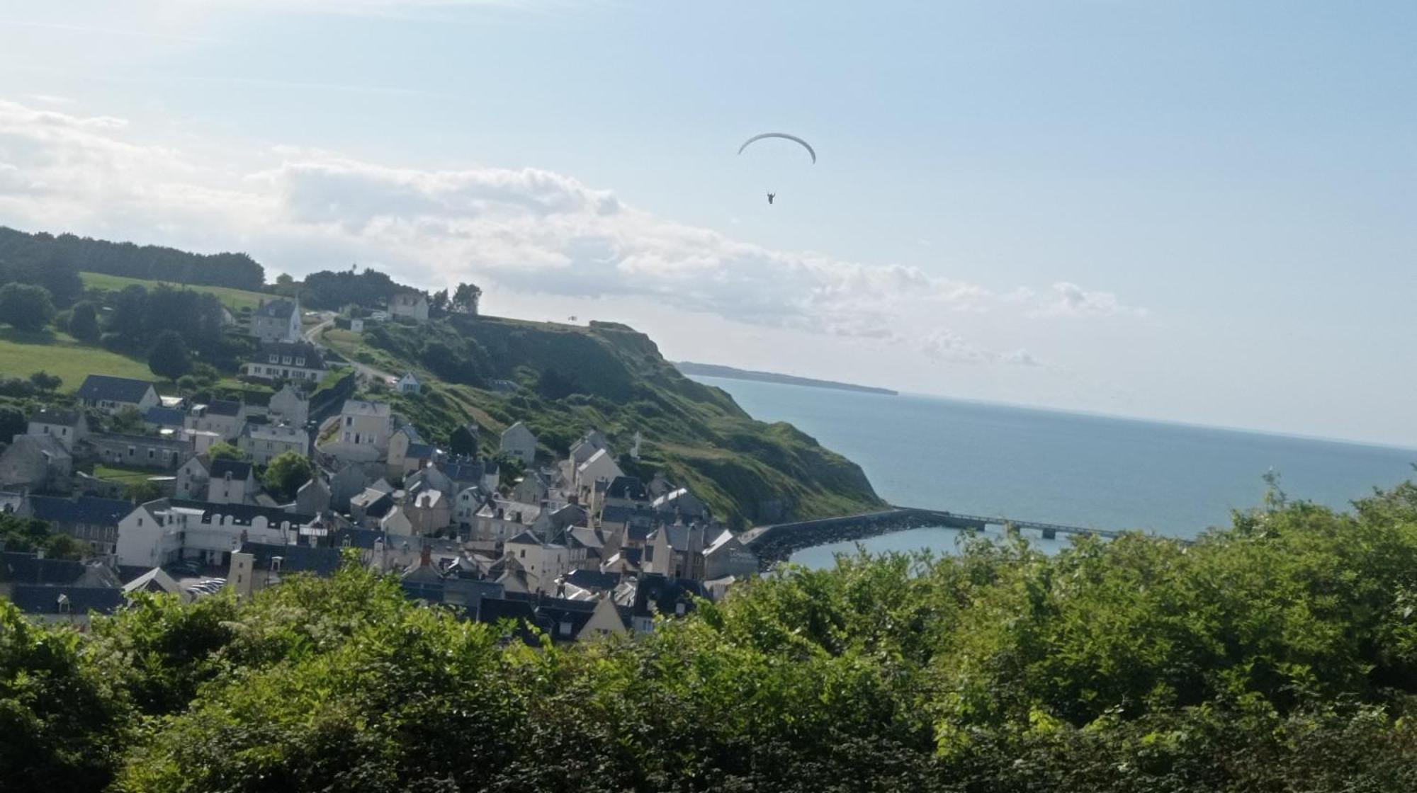 Logis Proche Des Plages Du Debarquement Vaucelles 외부 사진